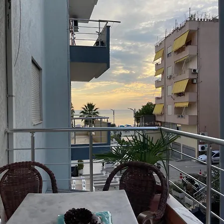 Beachfront Apartment *